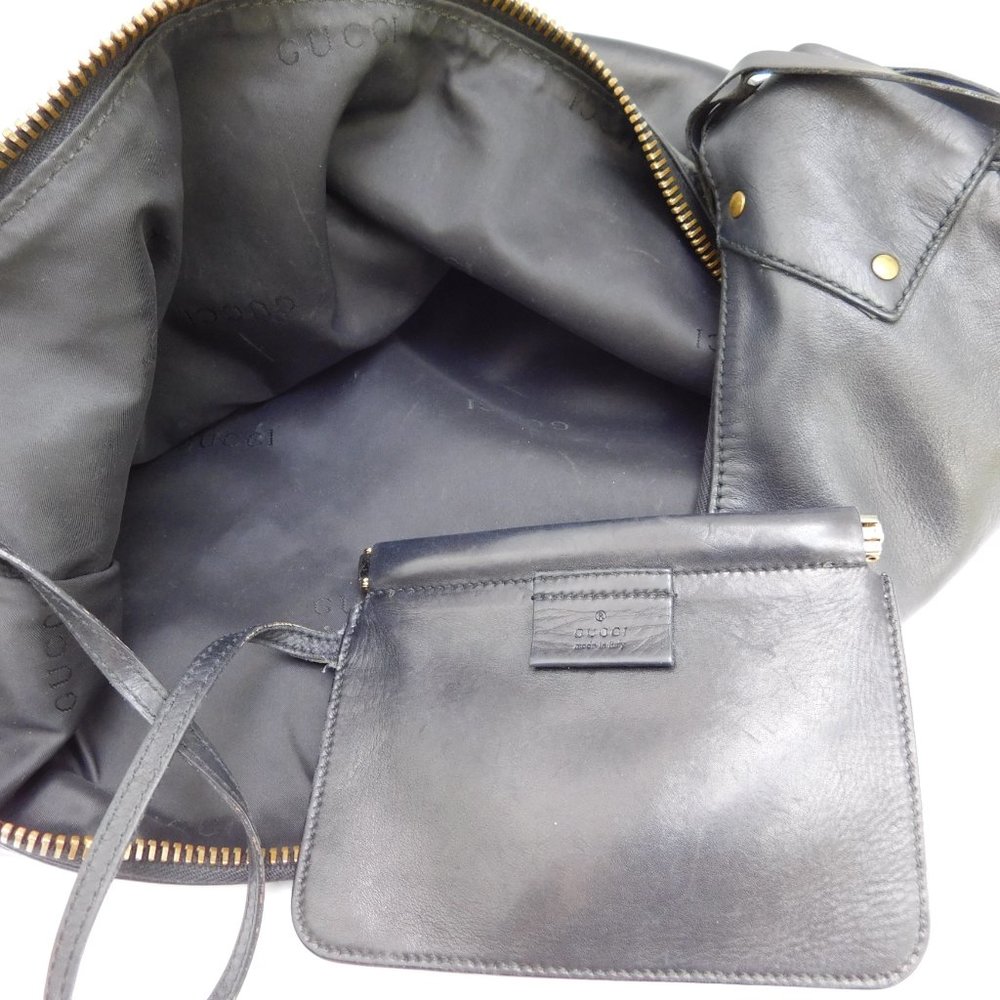 Gucci Black Leather Hobo Bag with Gold Accents - Picture 10 of 16